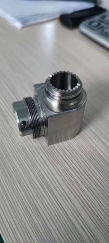 Turned splined rotary hub